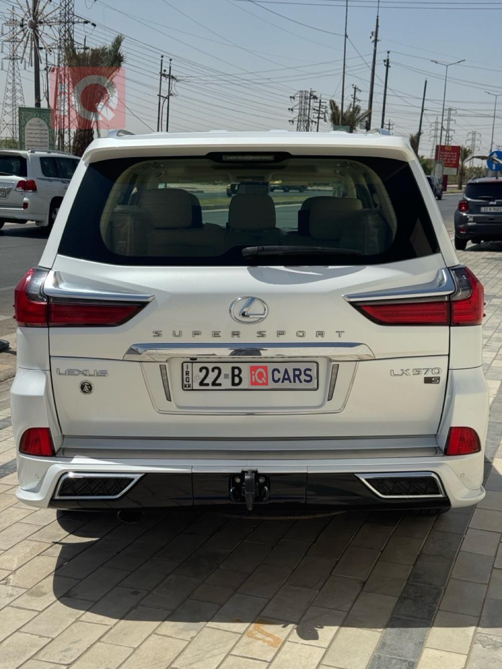 Lexus LX